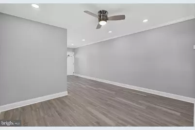 21 W 9th Street, Marcus Hook, PA 19061 - Photo 7