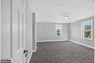 21 W 9th Street, Marcus Hook, PA 19061 - Photo 27