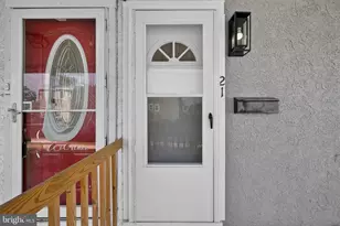 21 W 9th St, Marcus Hook, PA 19061 - Photo 5