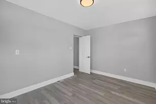 21 W 9th St, Marcus Hook, PA 19061 - Photo 15