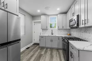 1226 W 9th St, Chester, PA 19013 - Photo 9