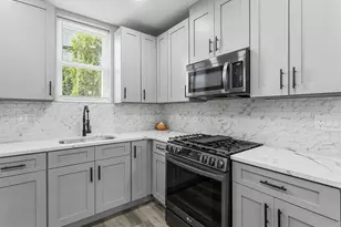 1226 W 9th St, Chester, PA 19013 - Photo 11