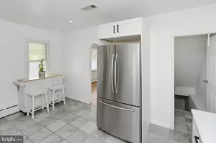 1210 Hollywood Ave, Havertown, PA 19083 - Photo 13