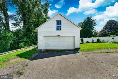 1140 N Middletown Road, Media, PA 19063 - Photo 9