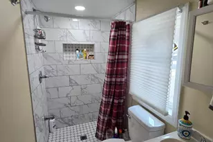 300 Springton Rd, Upper Darby, PA 19082 - Photo 9
