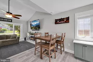 1605 Rose Glen Rd, Havertown, PA 19083 - Photo 13