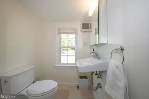 37 Meadows Ln, Haverford, PA 19041 - Photo 21