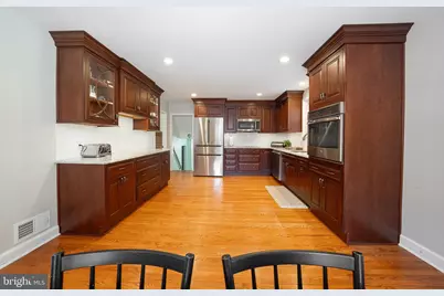 37 Meadows Lane, Haverford, PA 19041 - Photo 7