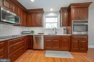 37 Meadows Ln, Haverford, PA 19041 - Photo 9