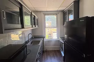 923 Hyatt St, Chester, PA 19013 - Photo 3