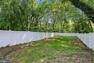 327 Greenwood Rd, Sharon Hill, PA 19079 - Photo 23