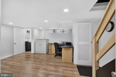 6848 Radbourne Road, Upper Darby, PA 19082 - Photo 3