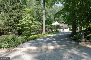 3303 Greene Countrie Dr, Newtown Square, PA 19073 - Photo 13