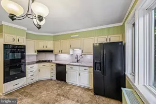 12 Windsor Cir, Springfield, PA 19064 - Photo 13