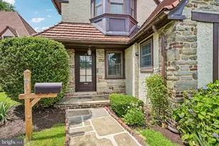12 Windsor Cir, Springfield, PA 19064 - Photo 1