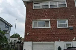 145 Crum Creek Dr, Woodlyn, PA 19094 - Photo 1