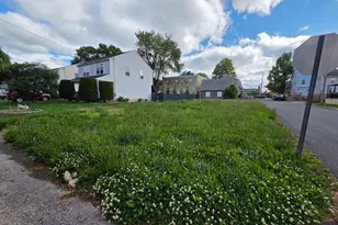 1002 Hunter Ln, Swarthmore, PA 19081 - Photo 1