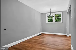 902 Taylor Dr, Folcroft, PA 19032 - Photo 11