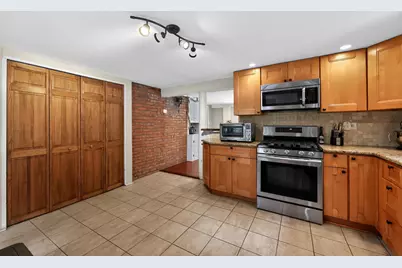 599 N Bishop Avenue, Springfield, PA 19064 - Photo 3