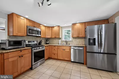 599 N Bishop Avenue, Springfield, PA 19064 - Photo 3