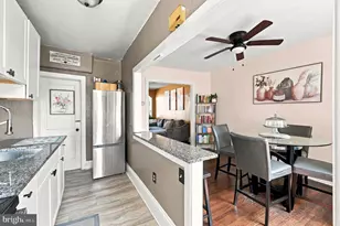 344 N 10th St, Darby, PA 19023 - Photo 7