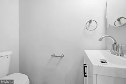 808 Maple Lane, Aston, PA 19014 - Photo 7