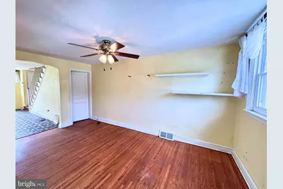 415 Seven Oaks Drive, Clifton Heights, PA 19018 - Photo 9