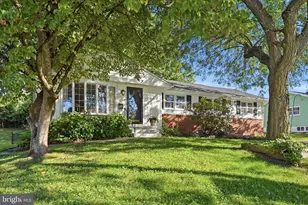 3625 N Clearwater Ln, Brookhaven, PA 19015 - Photo 1