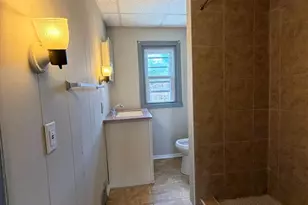 916 Butler St, Chester, PA 19013 - Photo 5