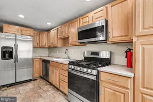 291 Westbrook Dr, Clifton Heights, PA 19018 - Photo 9