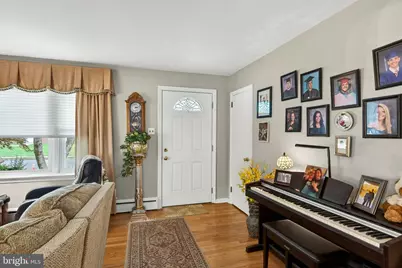 65 Delia Drive, Broomall, PA 19008 - Photo 5