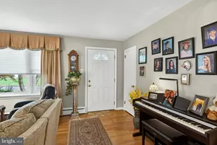 65 Delia Dr, Broomall, PA 19008 - Photo 5