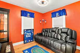 321 Sycamore Ave, Folsom, PA 19033 - Photo 21