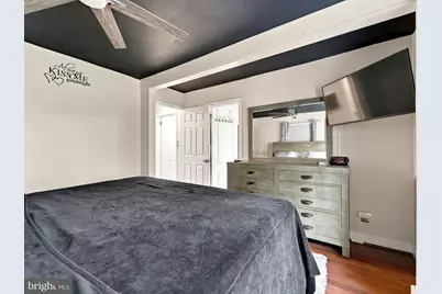 321 Sycamore Avenue, Folsom, PA 19033 - Photo 17