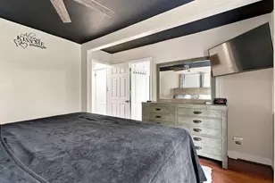 321 Sycamore Ave, Folsom, PA 19033 - Photo 17
