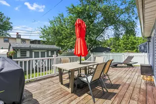321 Sycamore Ave, Folsom, PA 19033 - Photo 13