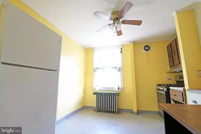 7078 Ruskin Lane, Upper Darby, PA 19082 - Photo 9