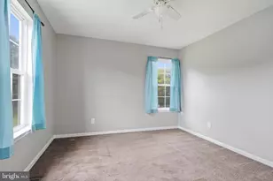 75 Louis James Ct, Upper Chichester, PA 19014 - Photo 23