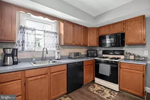 7 Sunnybank Ln, Aston, PA 19014 - Photo 13