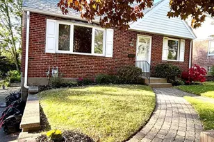 154 Wyndmoor Rd, Havertown, PA 19083 - Photo 1