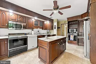 247 Yarmouth Ln, Media, PA 19063 - Photo 25