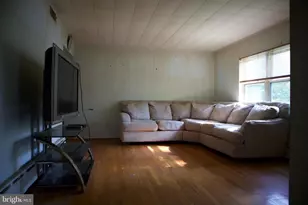 514 Beverly Blvd, Upper Darby, PA 19082 - Photo 13