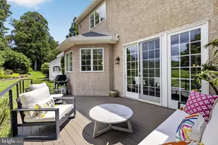 24 Cherry Farm Ln, West Chester, PA 19382 - Photo 5