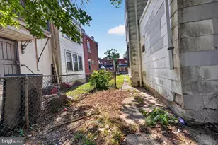 18 E 21st St, Chester, PA 19013 - Photo 15