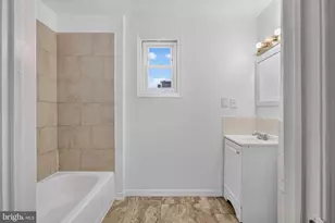 11 S 3rd St, Darby, PA 19023 - Photo 37