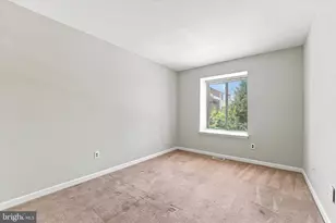 6701 Hilltop Dr, Brookhaven, PA 19015 - Photo 13