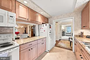 5253 Oleander Rd, Drexel Hill, PA 19026 - Photo 13