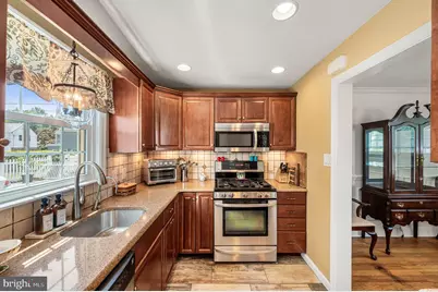 203 Pine Ridge Road, Havertown, PA 19083 - Photo 7