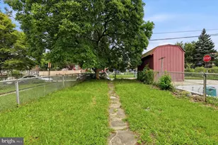 7271 Bradford Rd, Upper Darby, PA 19082 - Photo 27