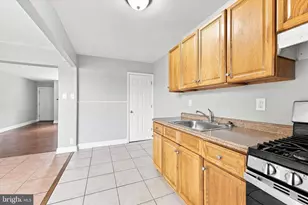 7271 Bradford Rd, Upper Darby, PA 19082 - Photo 11